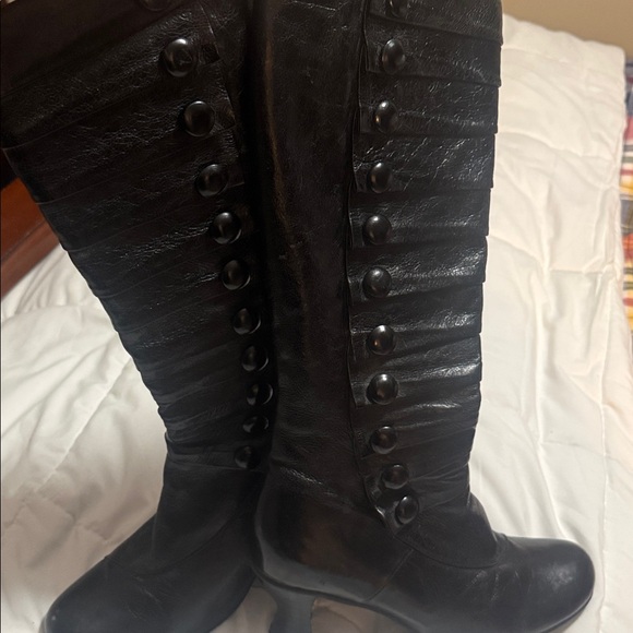 Easton Black Buttoned Heeled Boots - Picture 11 of 12